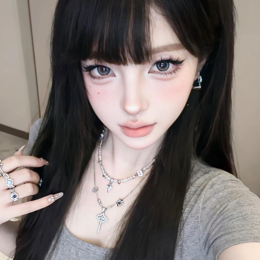 泽  鹤  一 .