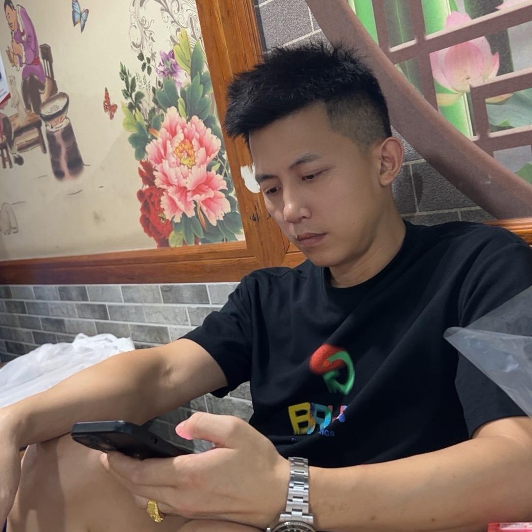 月亮🌙是我啃弯的