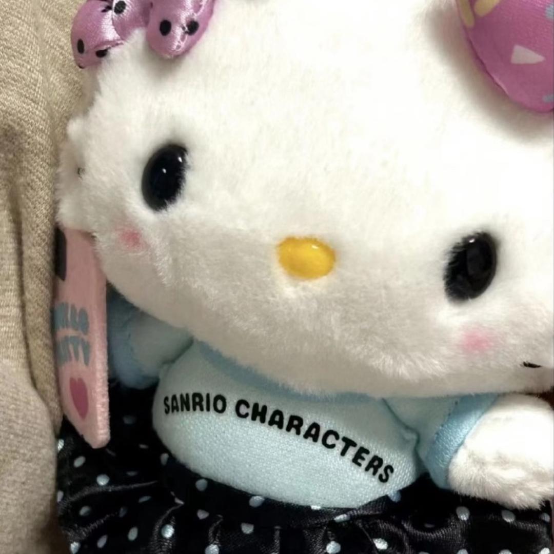 小鱼不吃鱼..