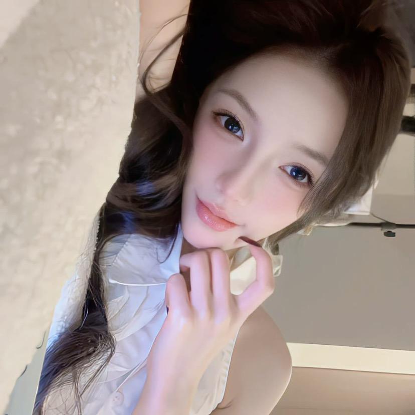 小澈饱饱