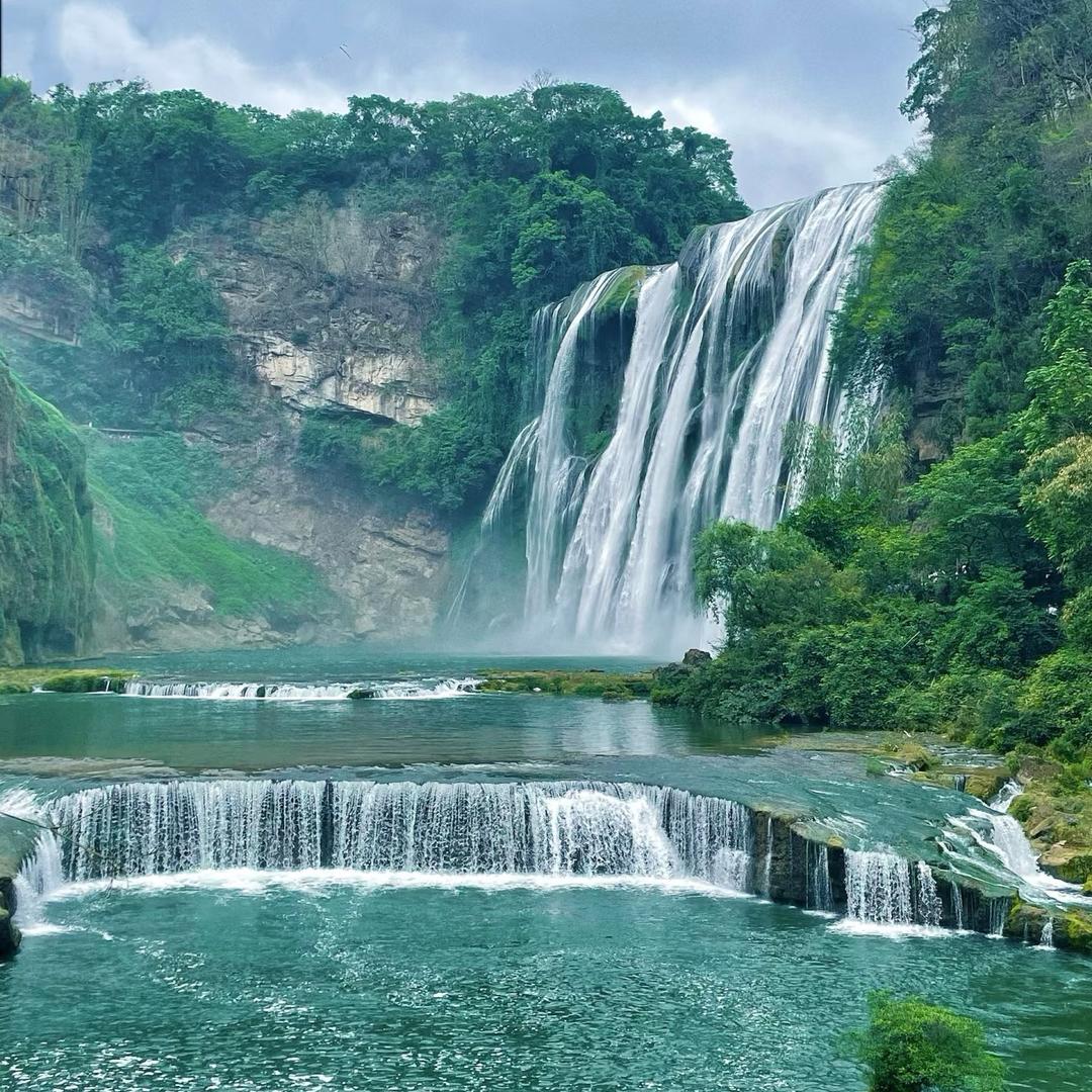 中山佳鑫制衣厂