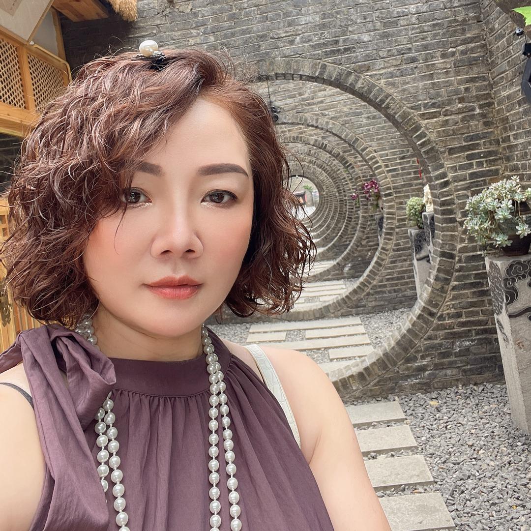遵义容姐女装