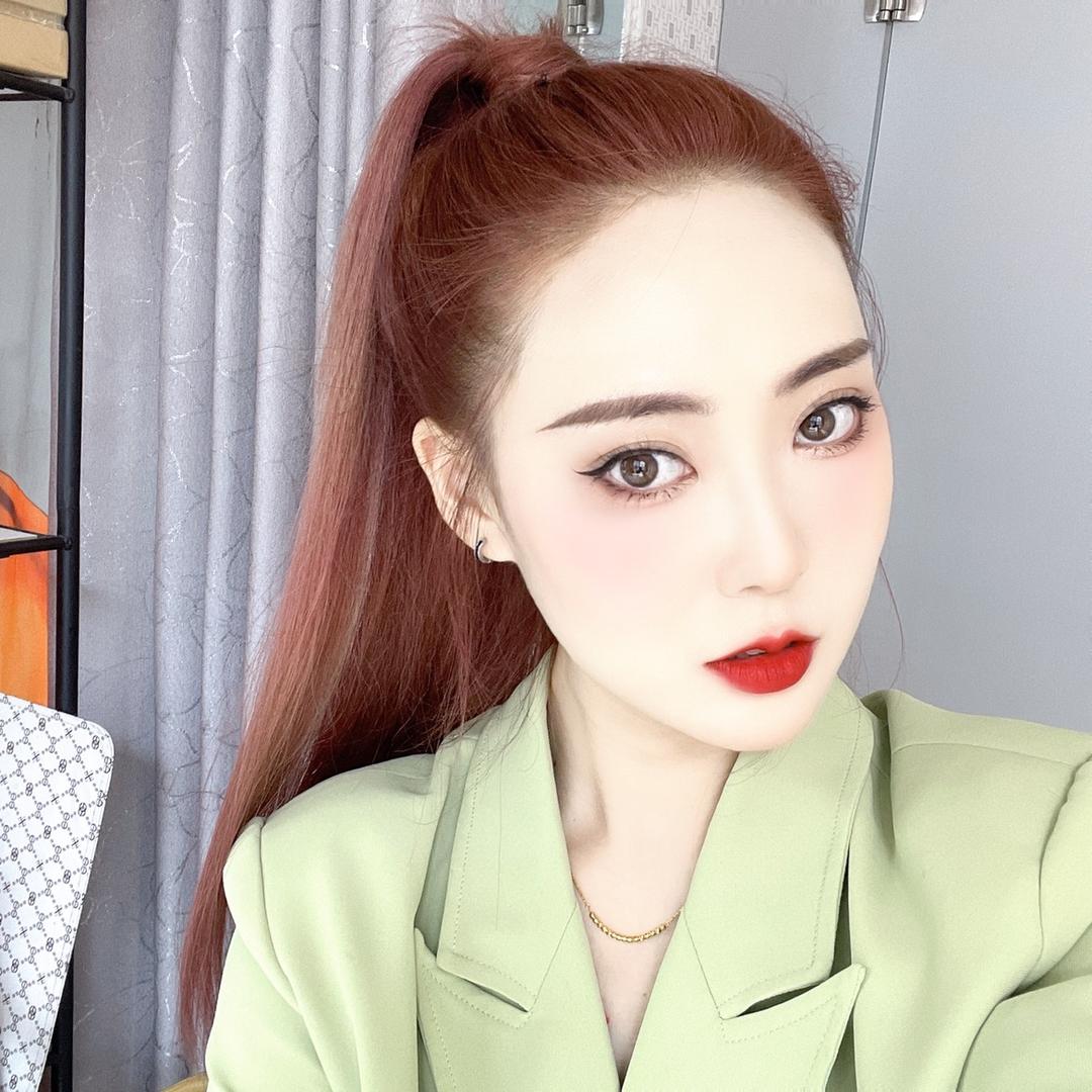 🦋一条美人余🫧