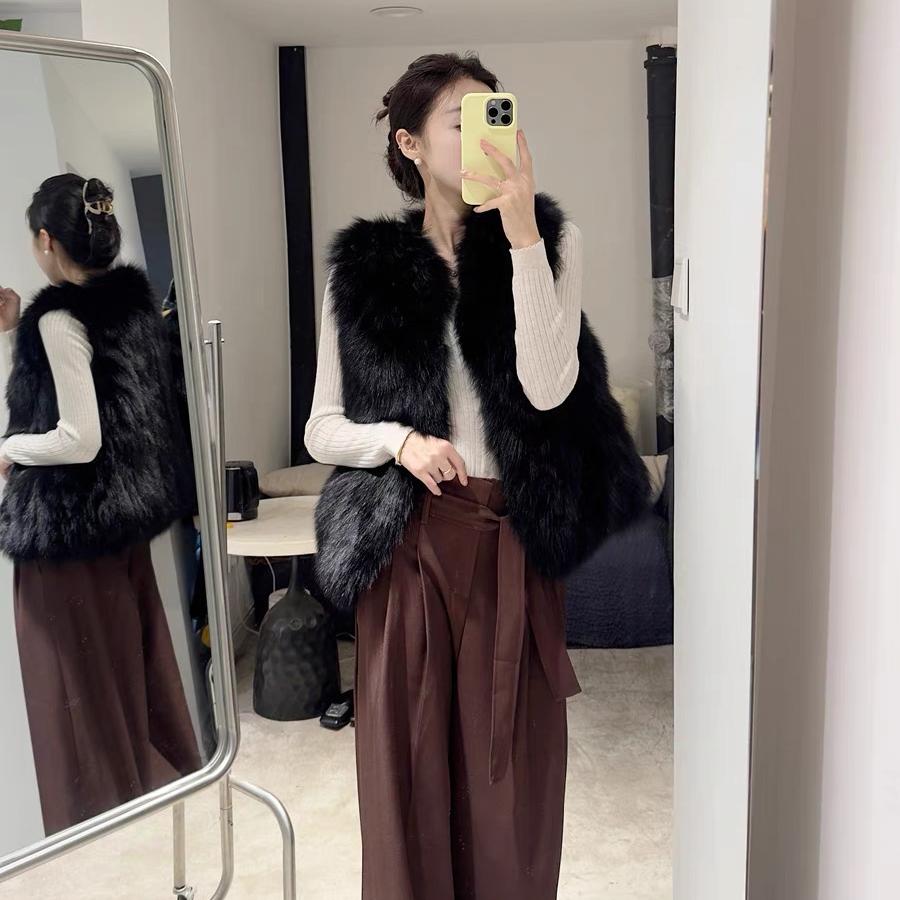 佳妮服饰工厂店