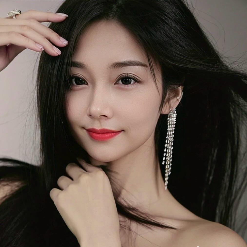 资兴小姐姐