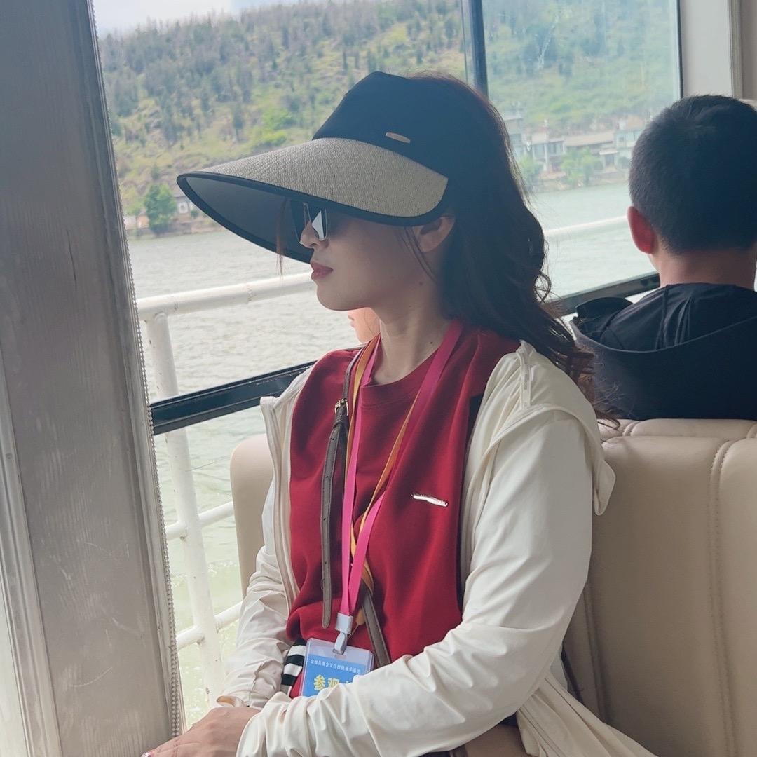 @李哇塞
