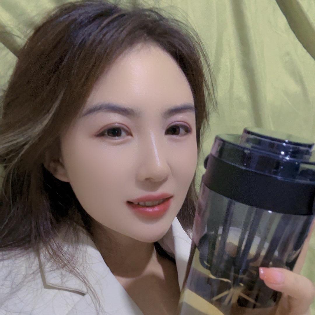 马 小飞