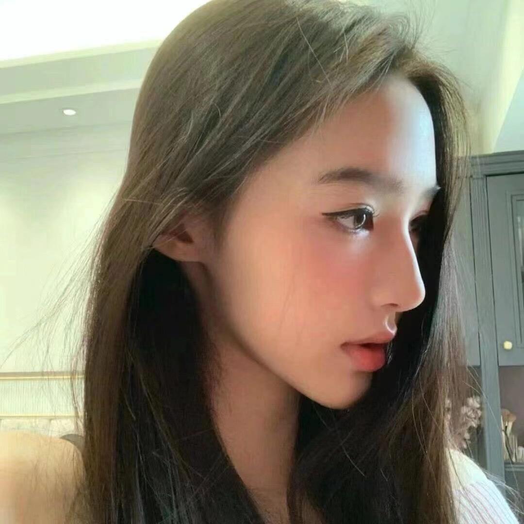 .曼
