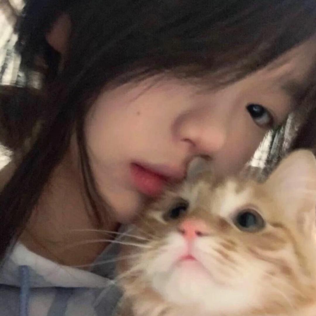 𝓛𝓻𝓾𝓻𝓲.