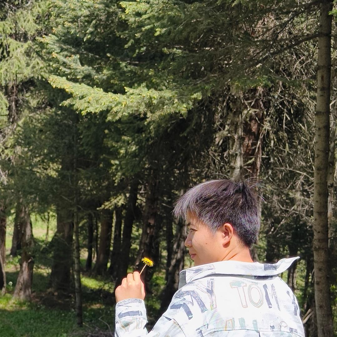 不爱吃萝卜🥕