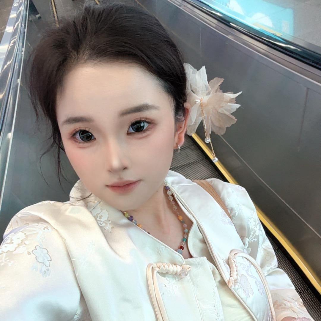 黛黛美妆日志