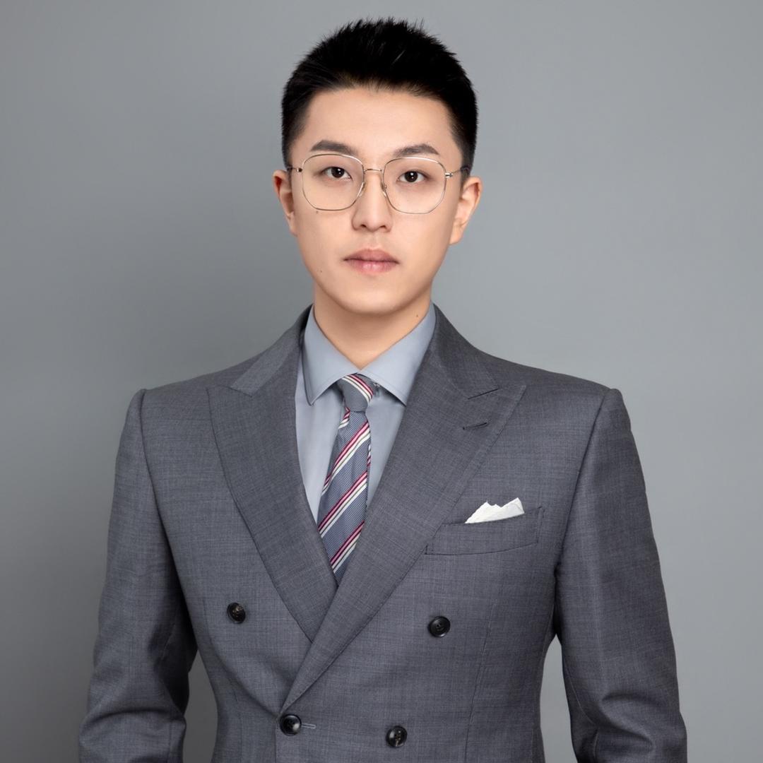 每天都想退休的郎律师