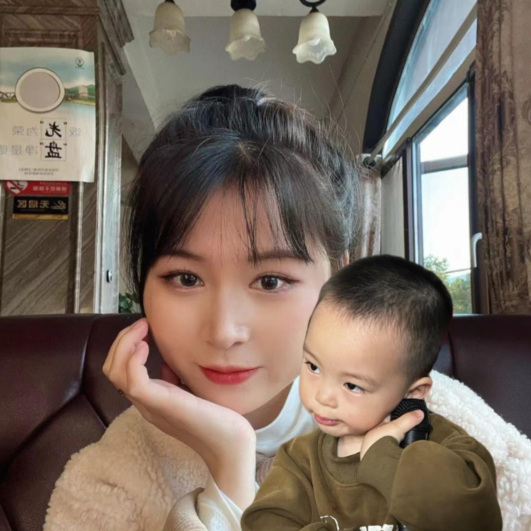 铖子学习用品玩具仓