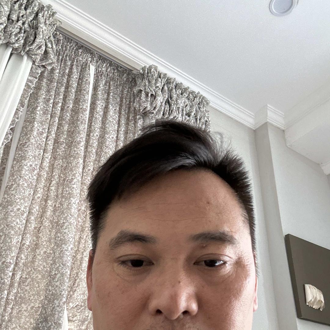 布蝶轩·长沙开福区工厂店. 肖宇