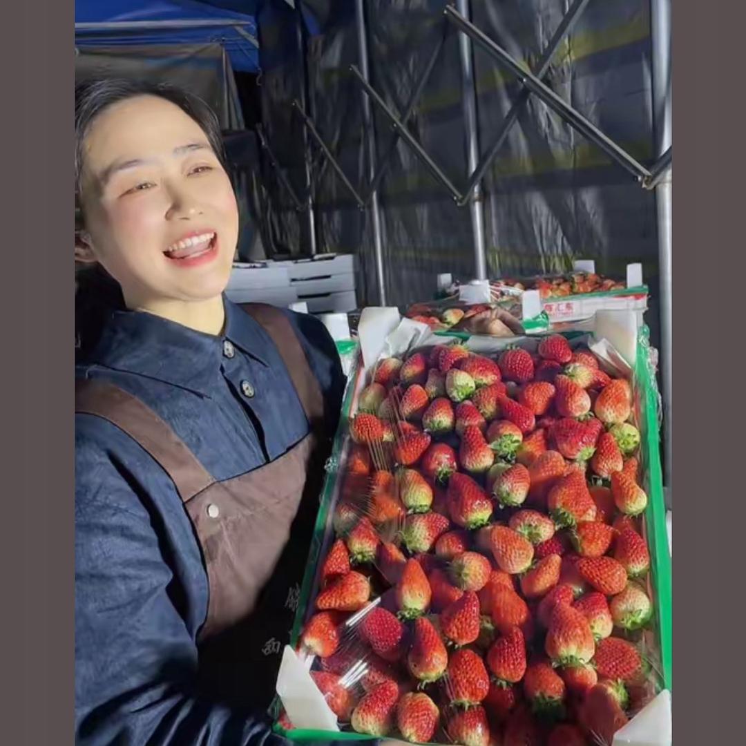 @卖水果的大嫂子