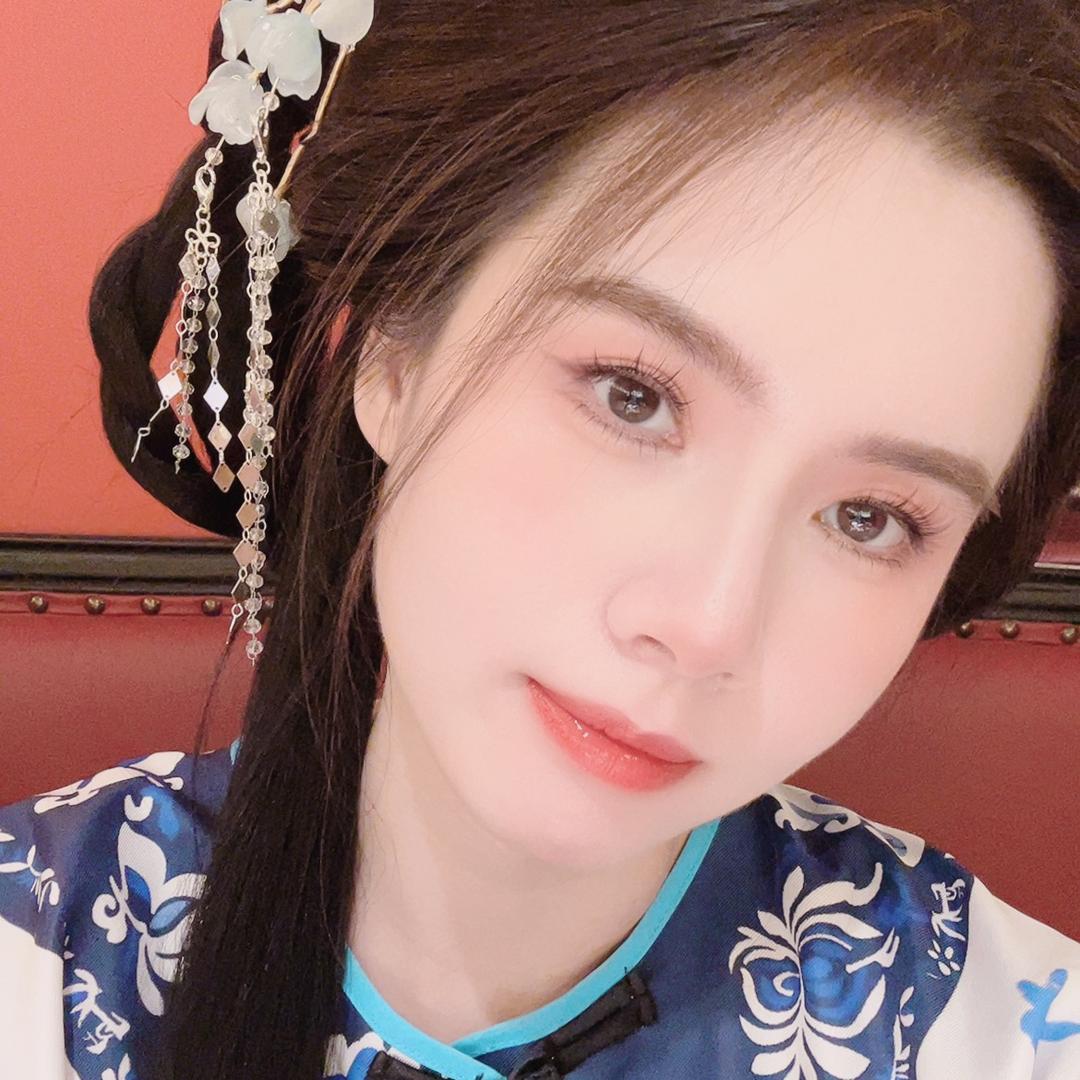 楚然然
