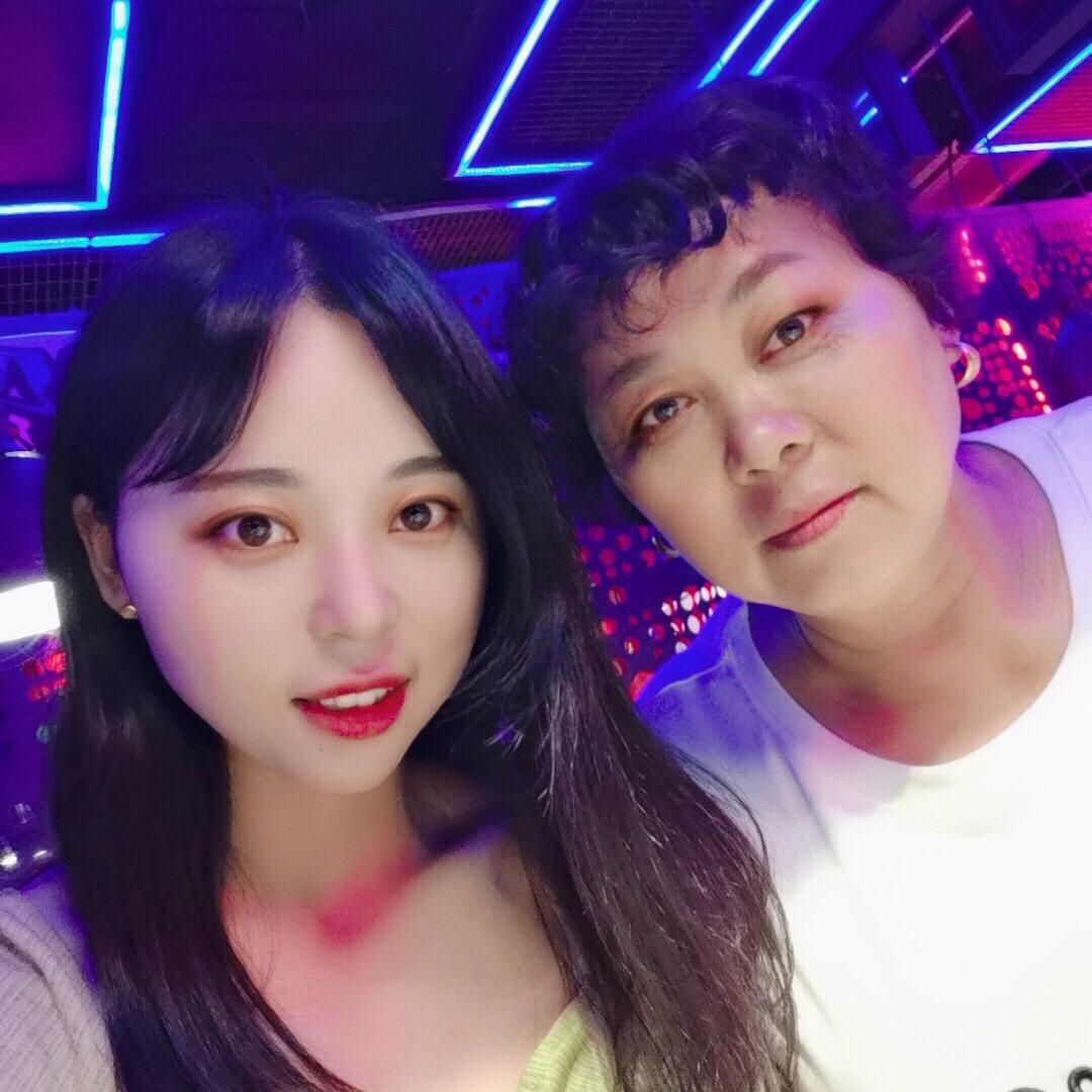 爱画画的盛漂亮💕