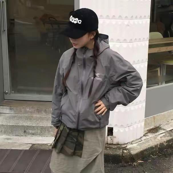 七七百货