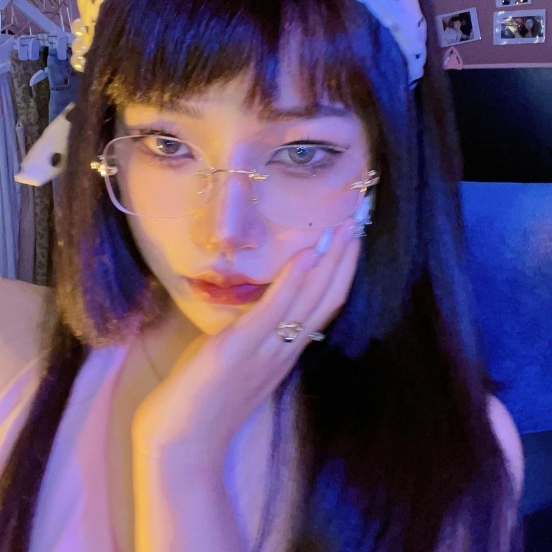穿蕾丝的小恐龙🦕