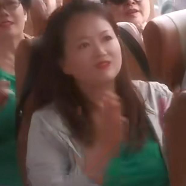 浅笑嫣然