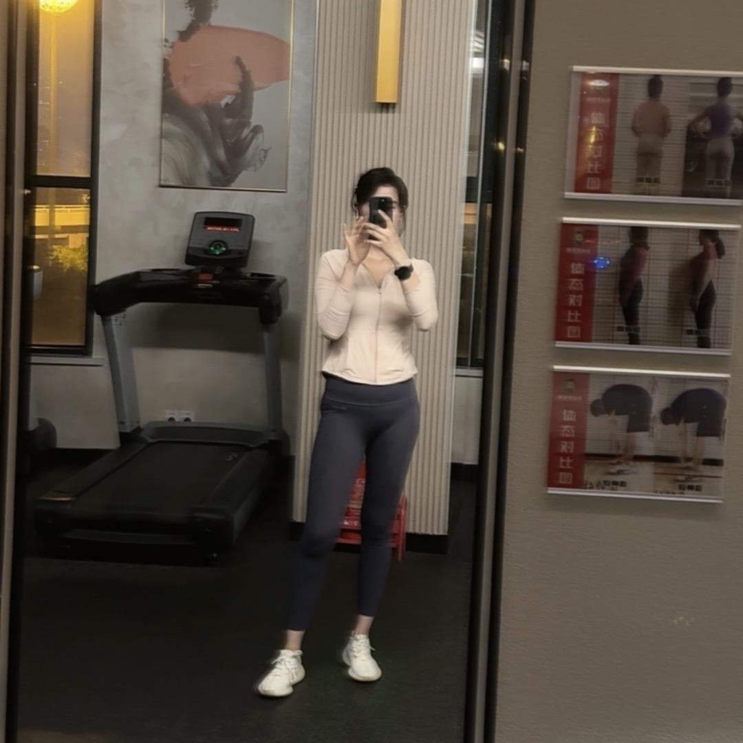 QIqi💕琦琦