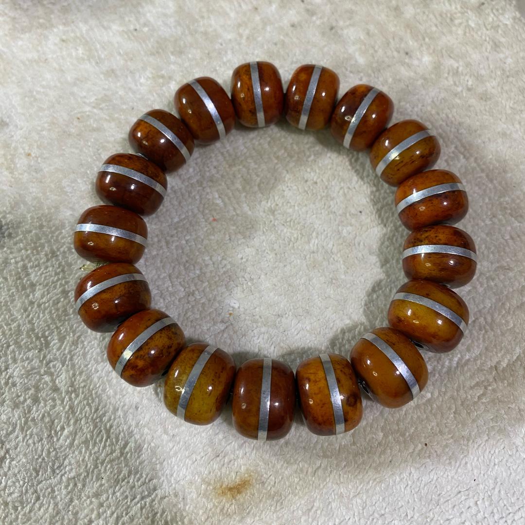 诚信赢天下文玩馆