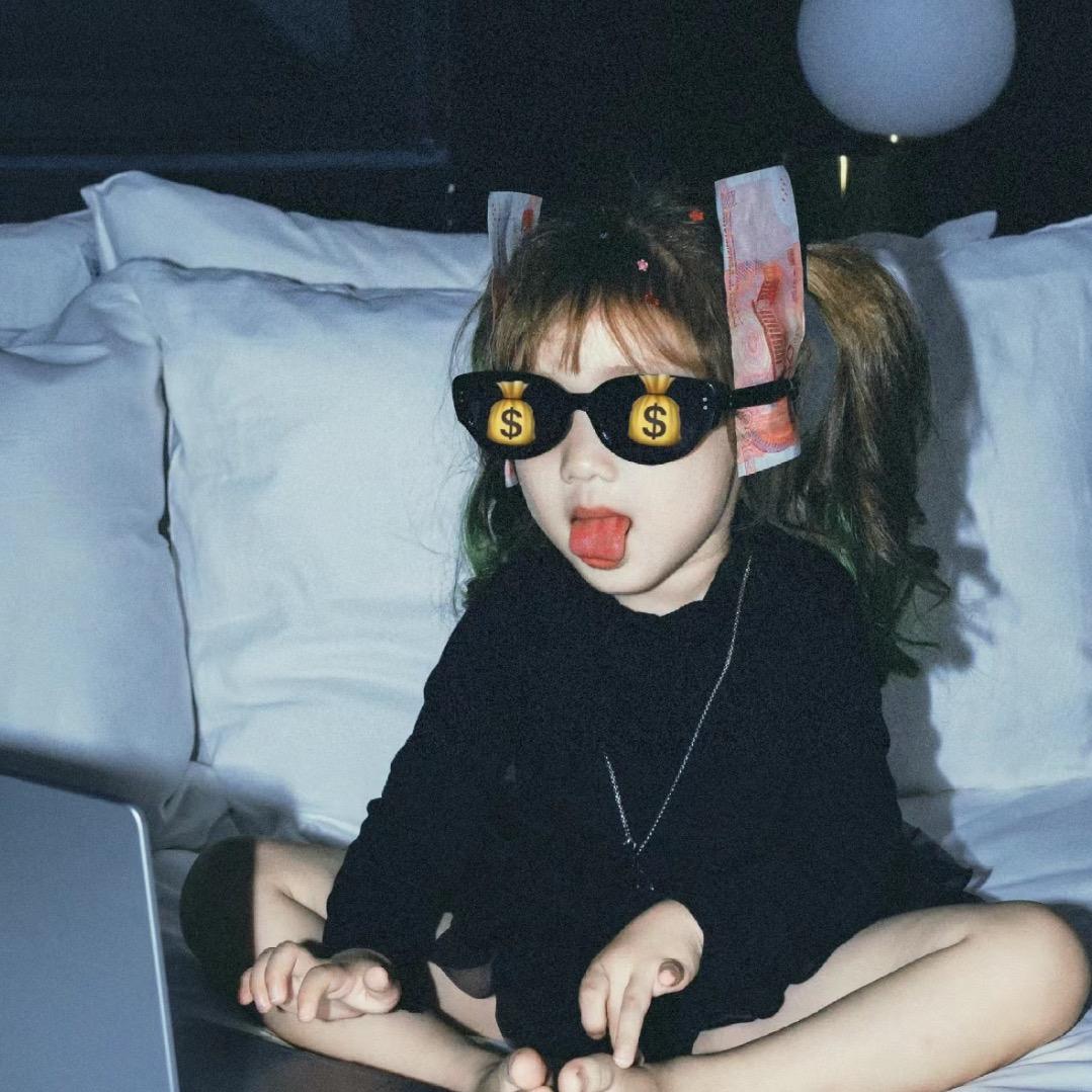 小新深爱蜡笔🖍️