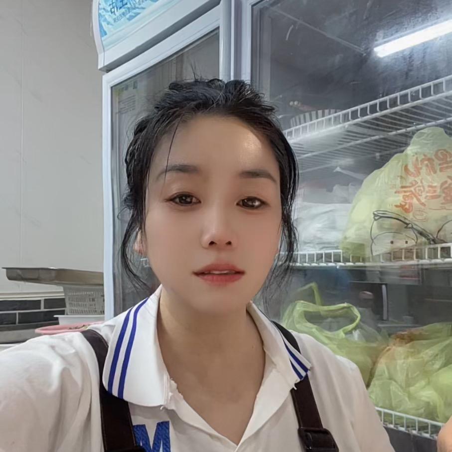 三婶家的武则天。