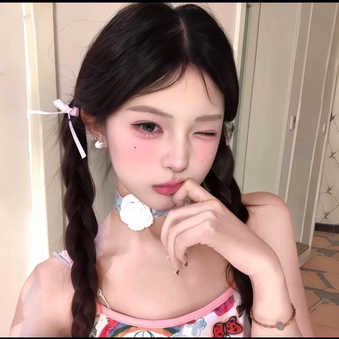 别捏小甜的脸