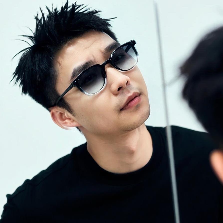 ▶  ||ı|ı||lıı 21＂ᥫᩣ