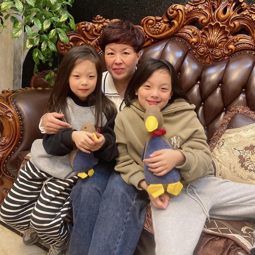 年妈妈