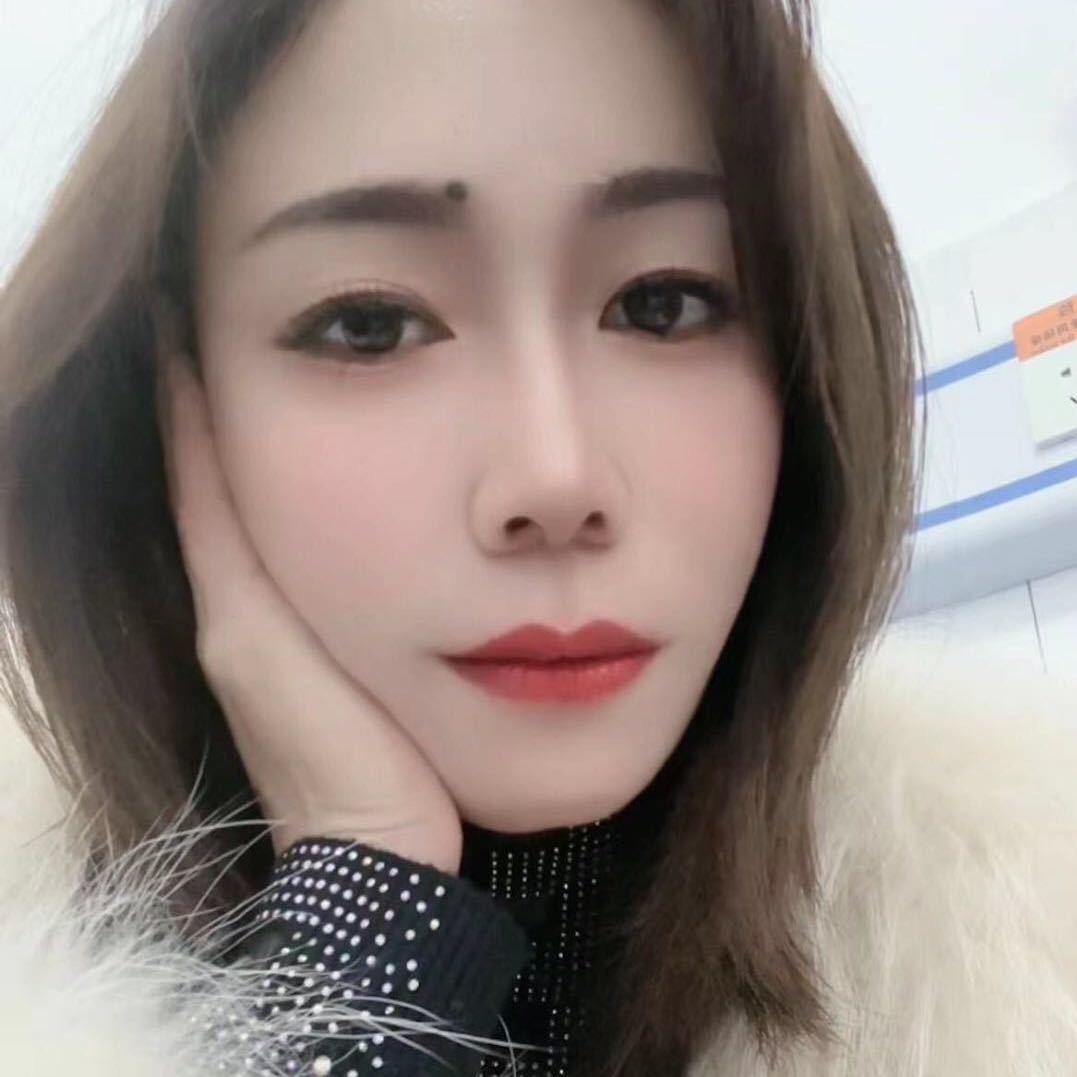 女人衣厨服装店