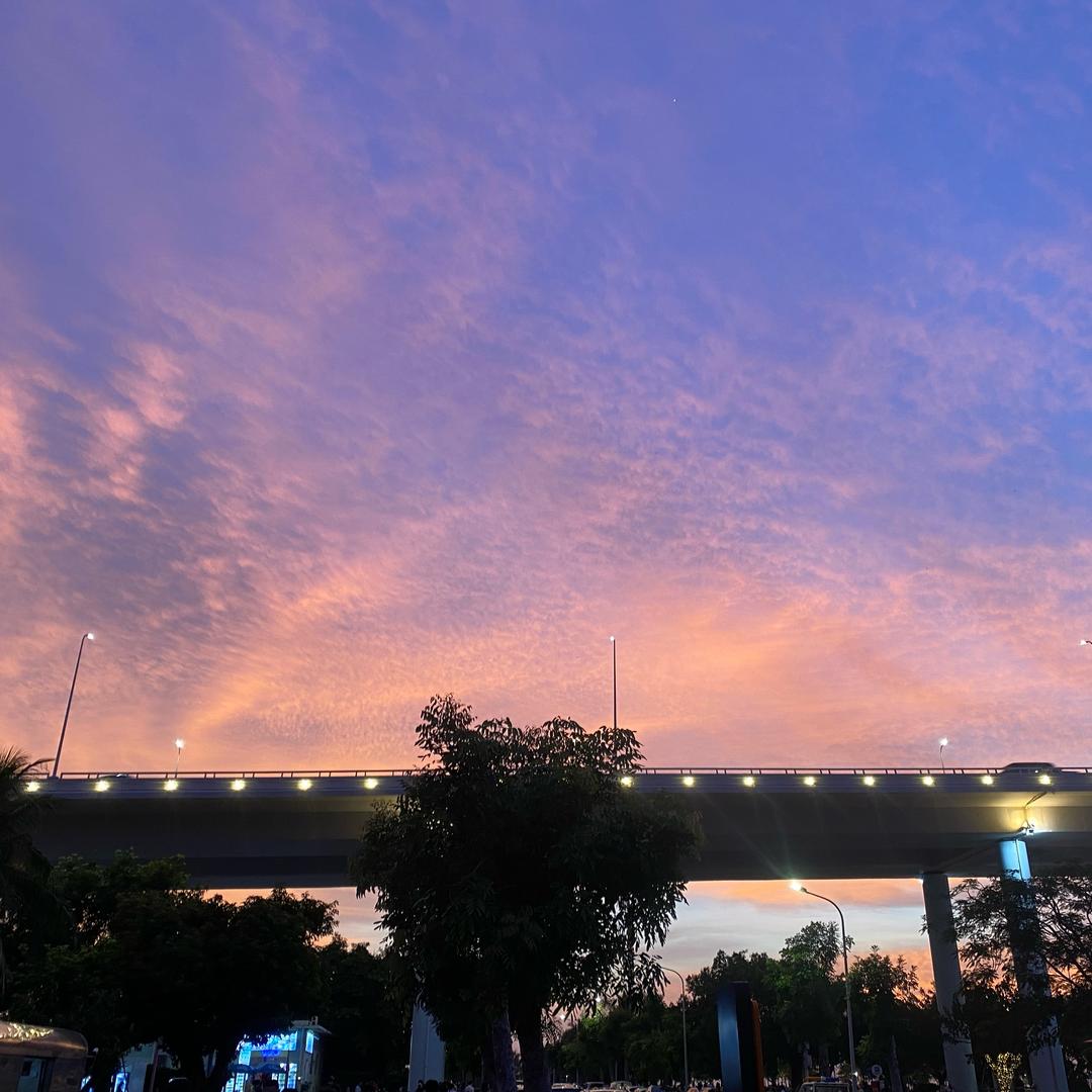 努力到感动自己，拼搏到无能为力