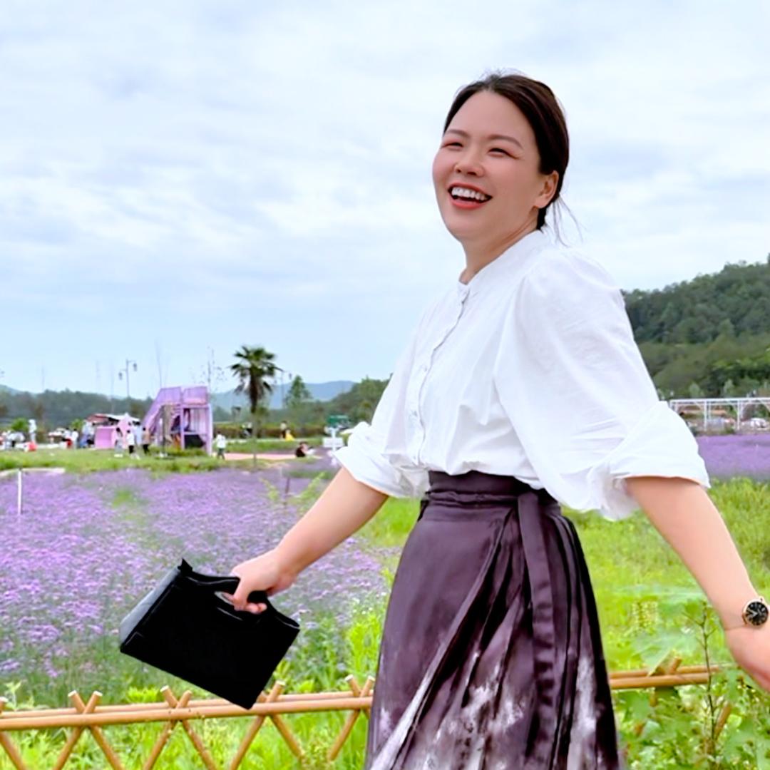 秋香姑娘在卖八月瓜@抖音