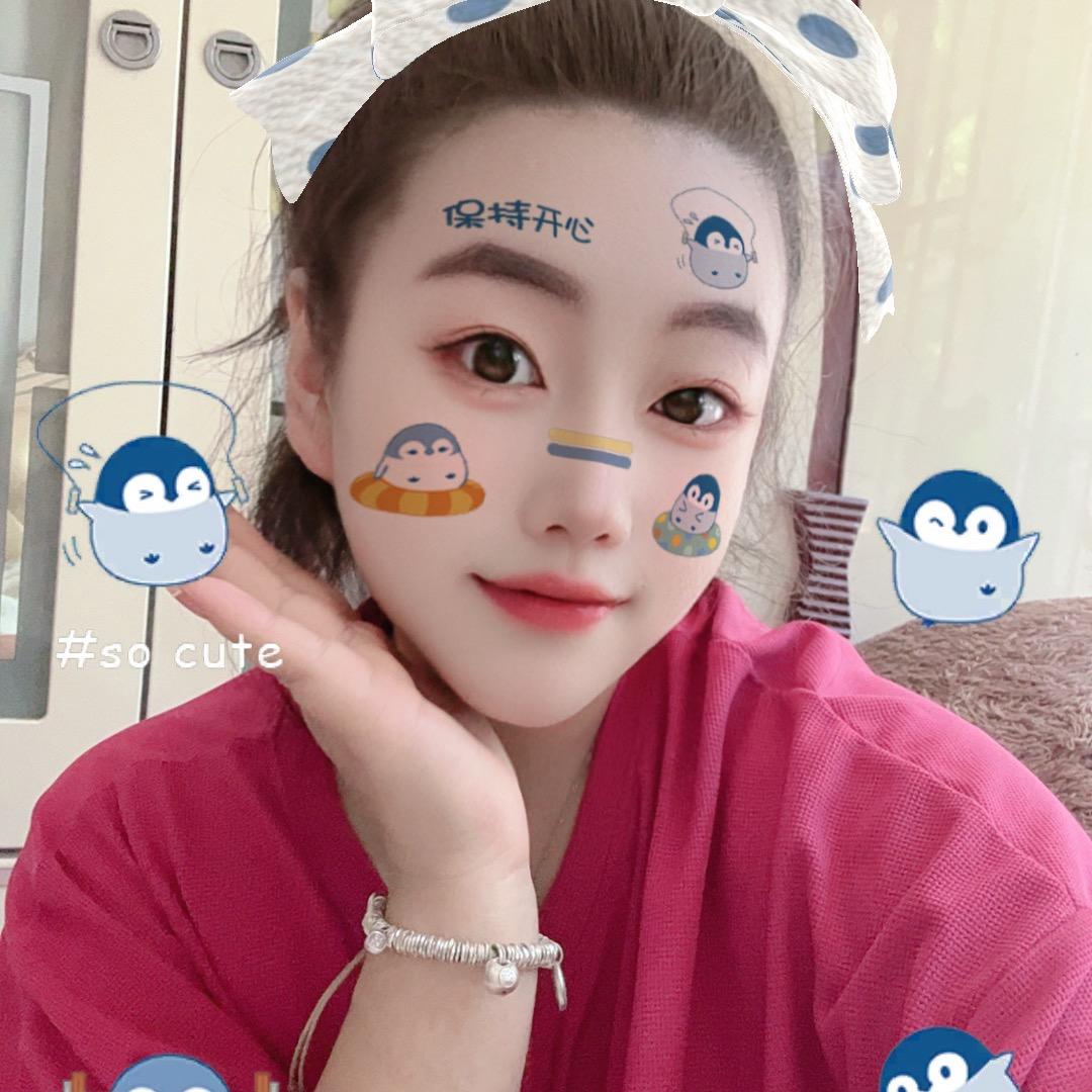 锦鲤附体的小妹子
