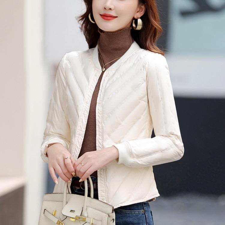 百灵服饰