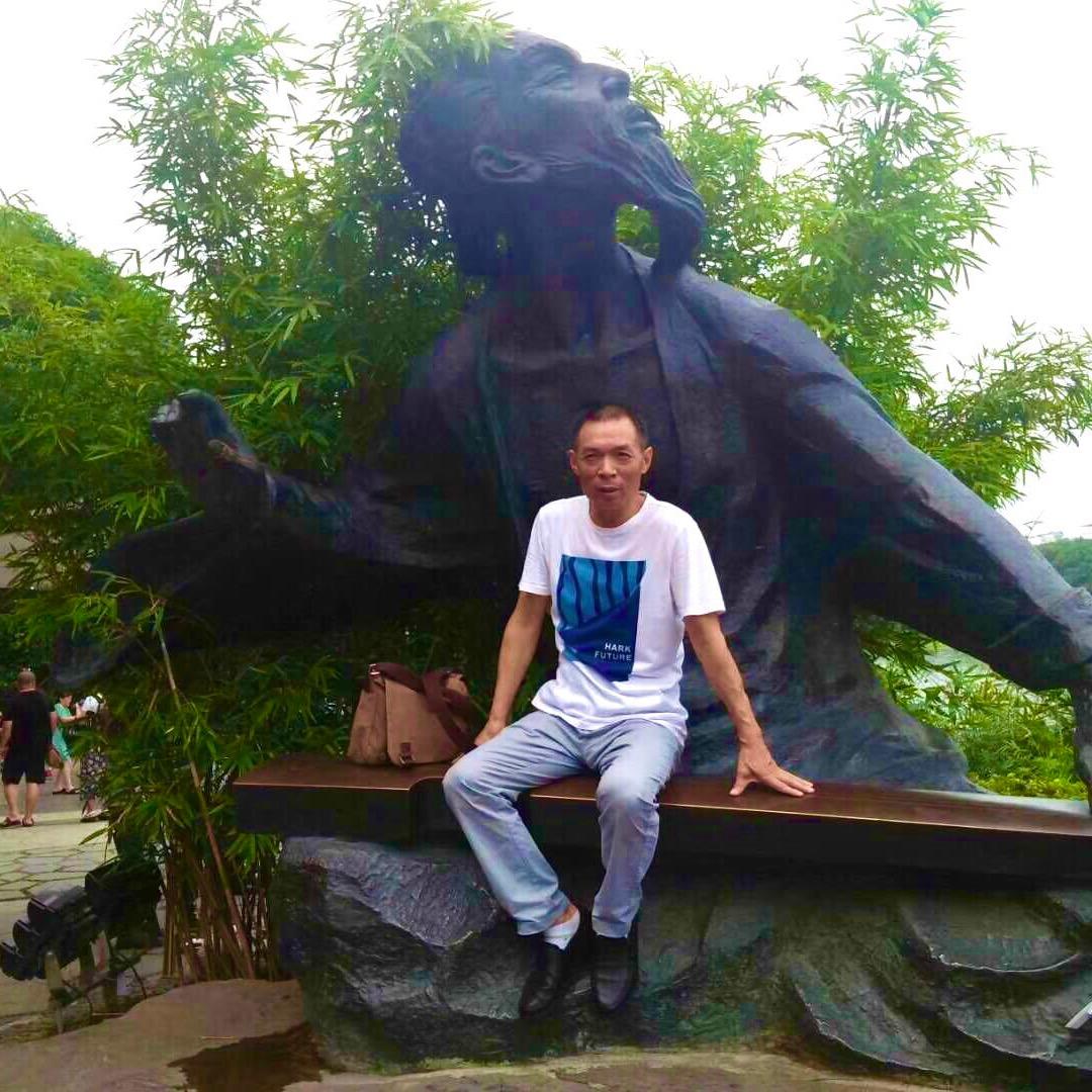 小明