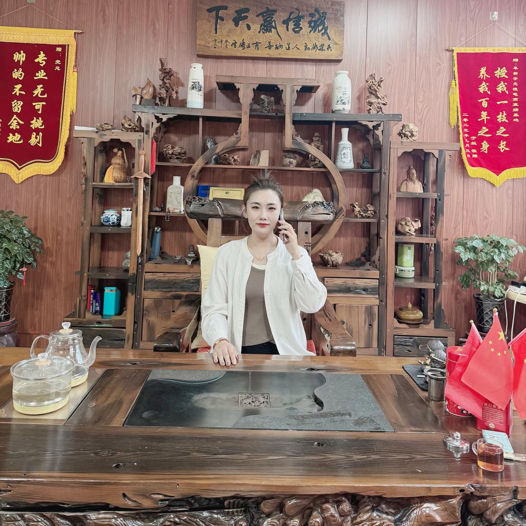 女强人彭总
