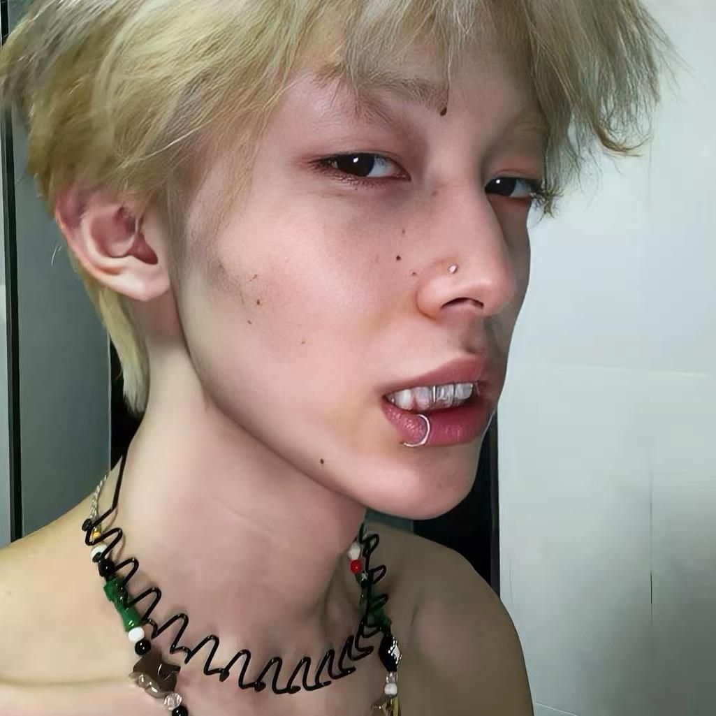 ҈҉҈҉҈҉҈҉҈҉҈҉@藏藏（校草）