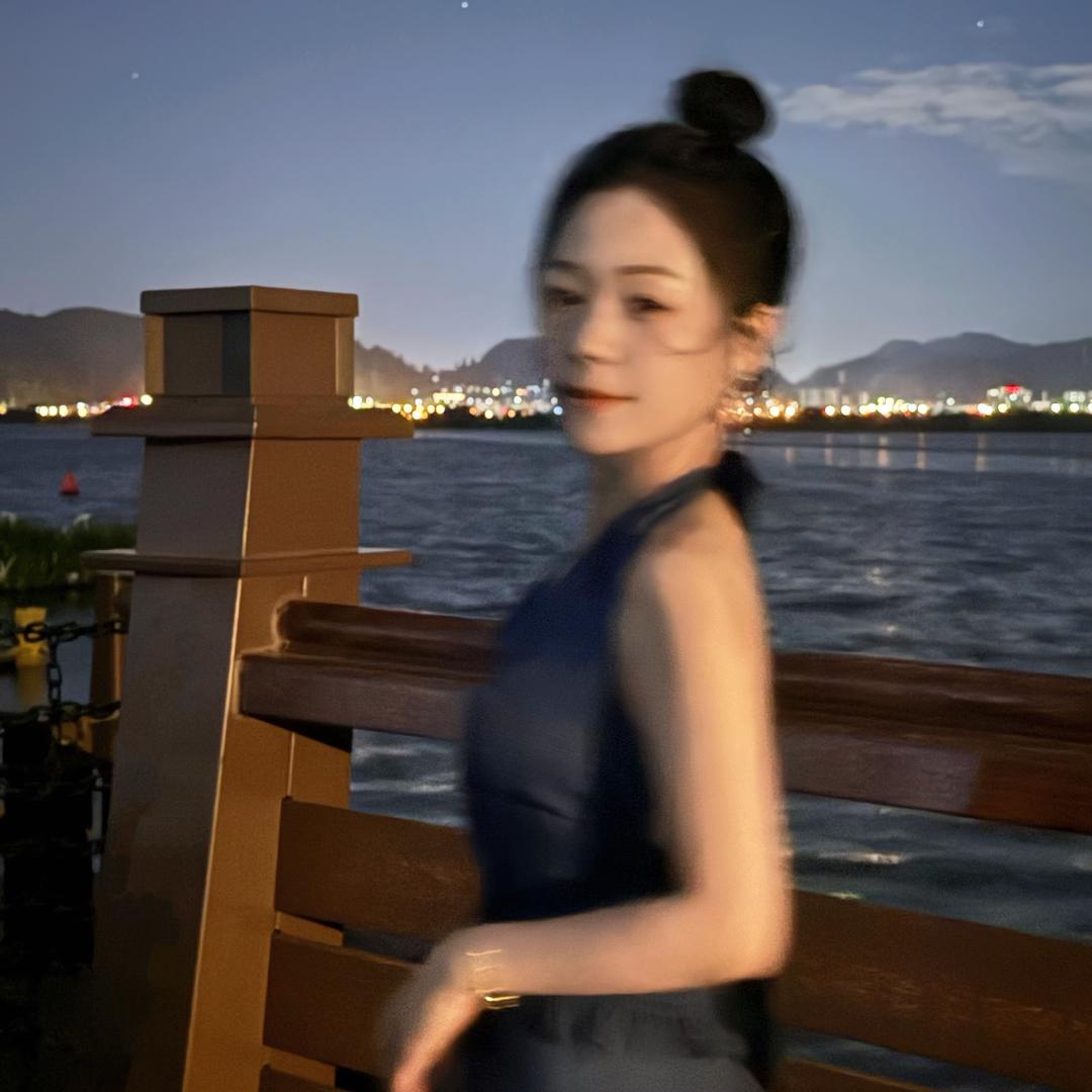 慕七七