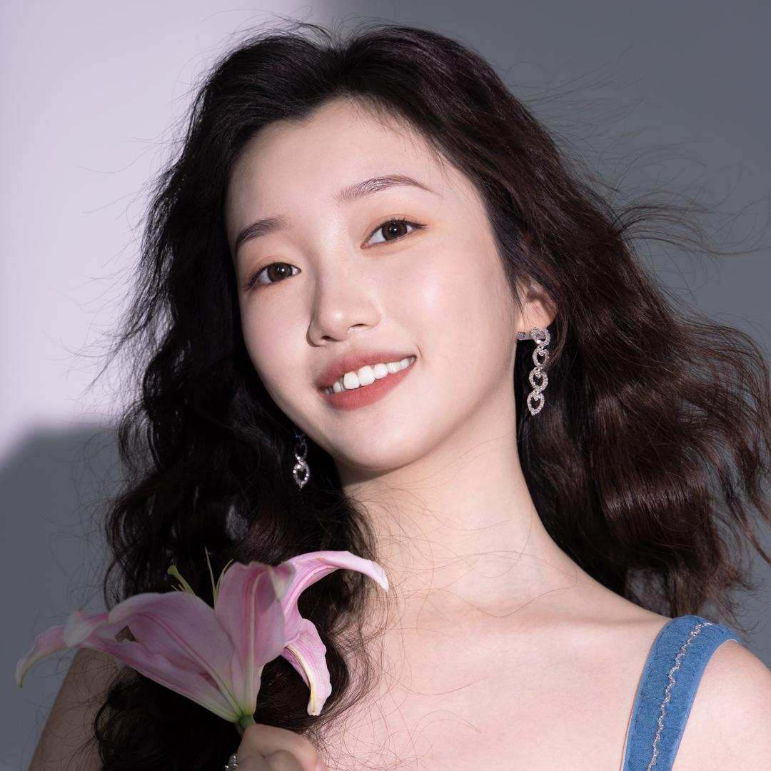 林润欣Liris