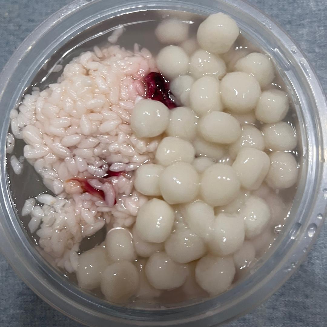 脚踏食地