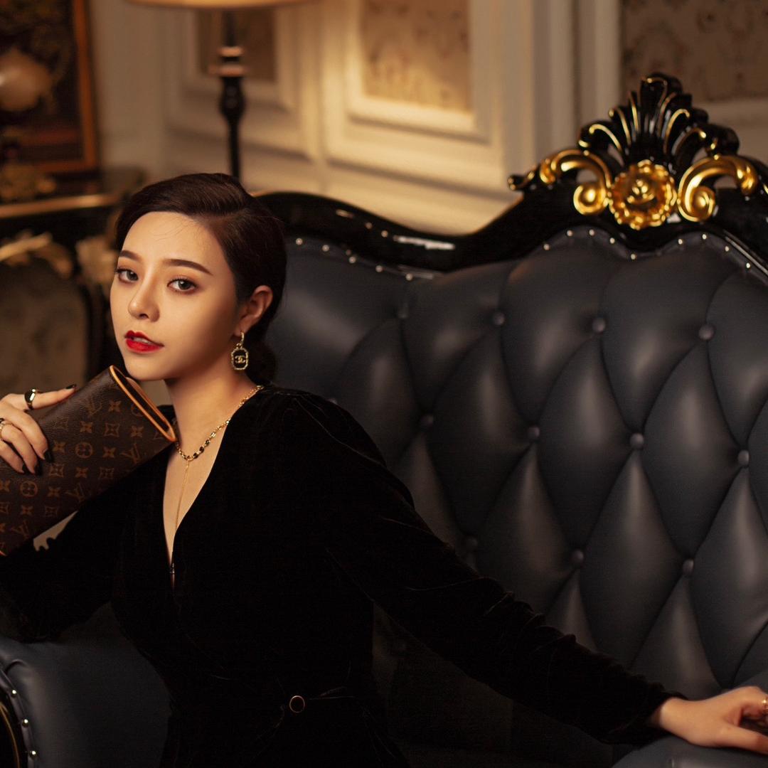 小滢姐的大包小包