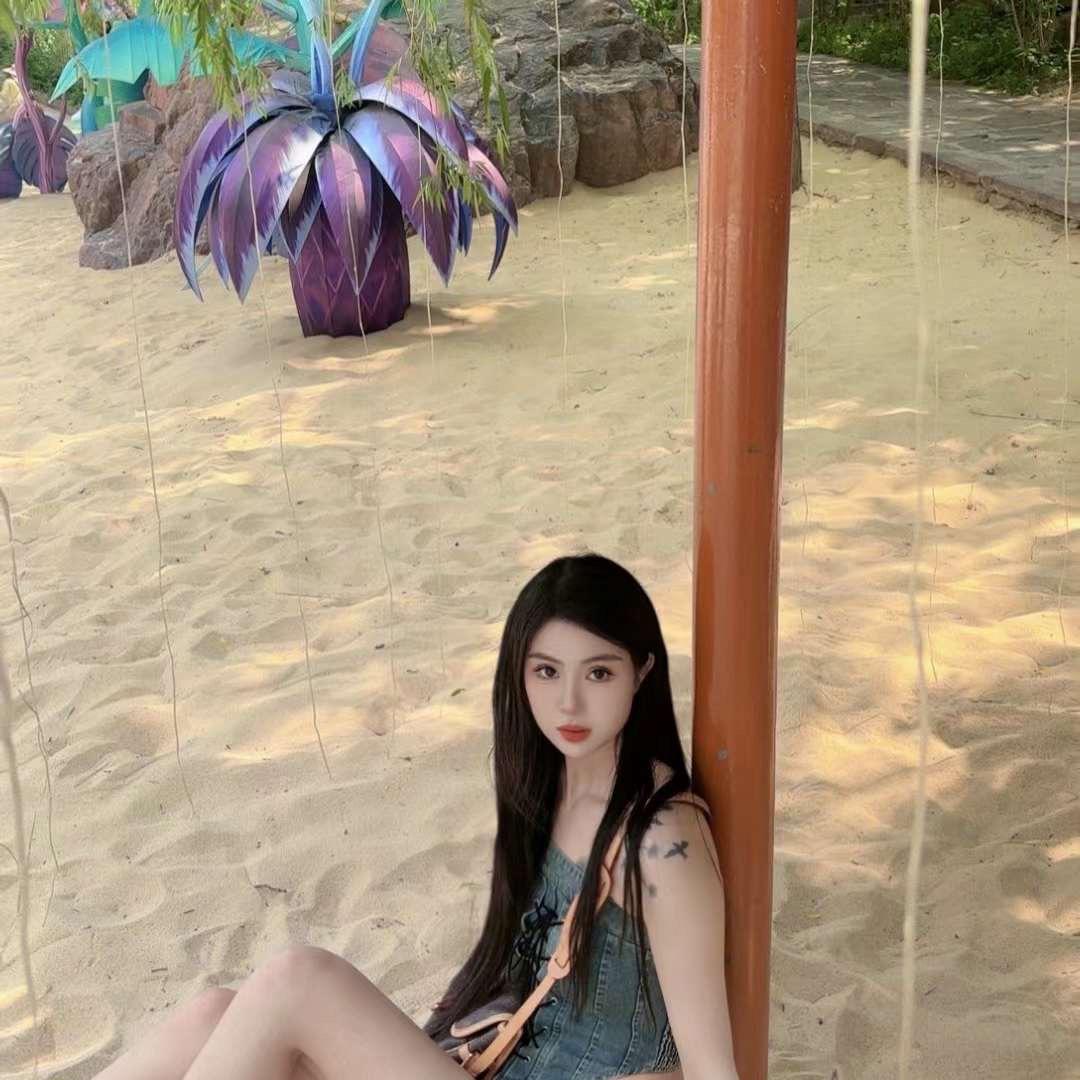 小 老 头