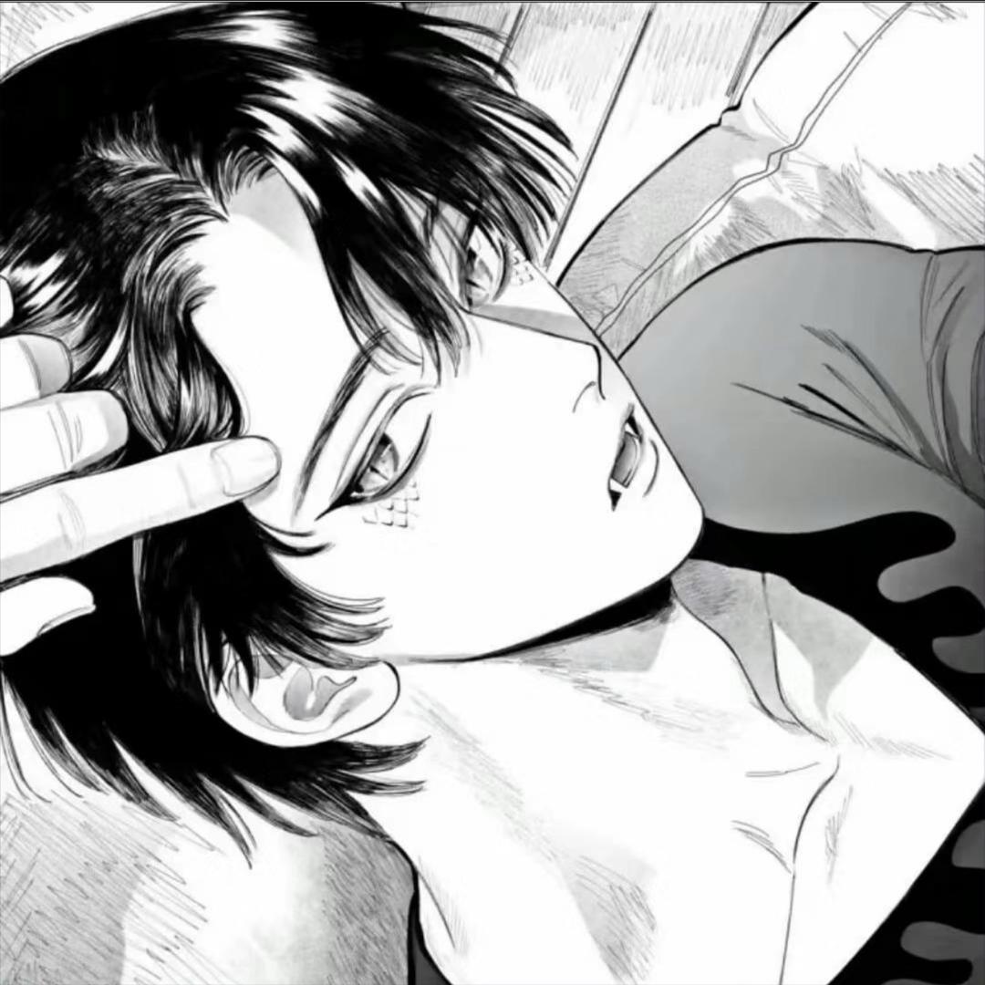 忙着炸薯条