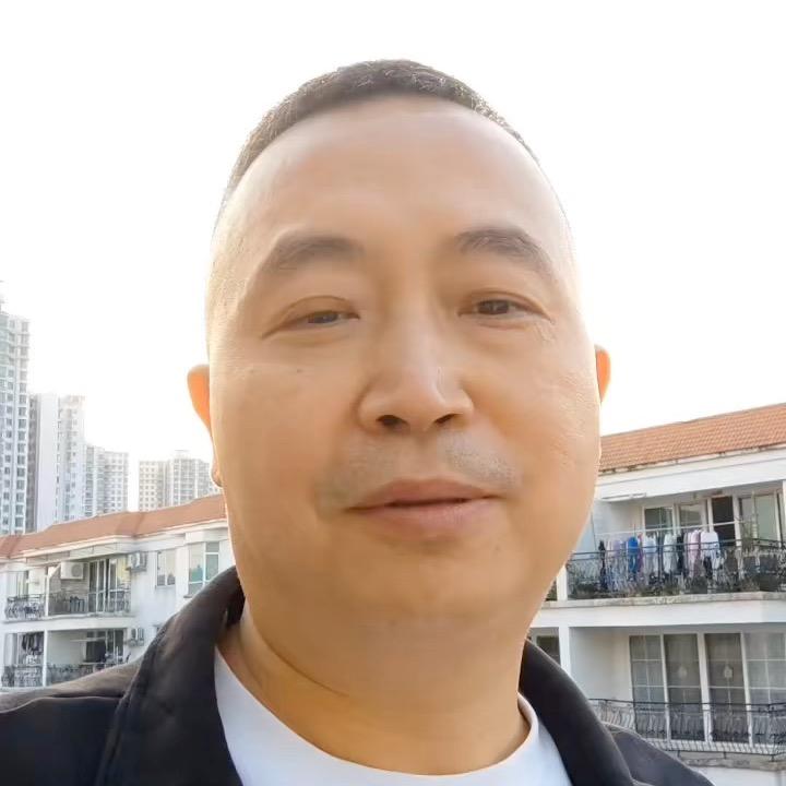 🐮L工👨🏻‍🦱