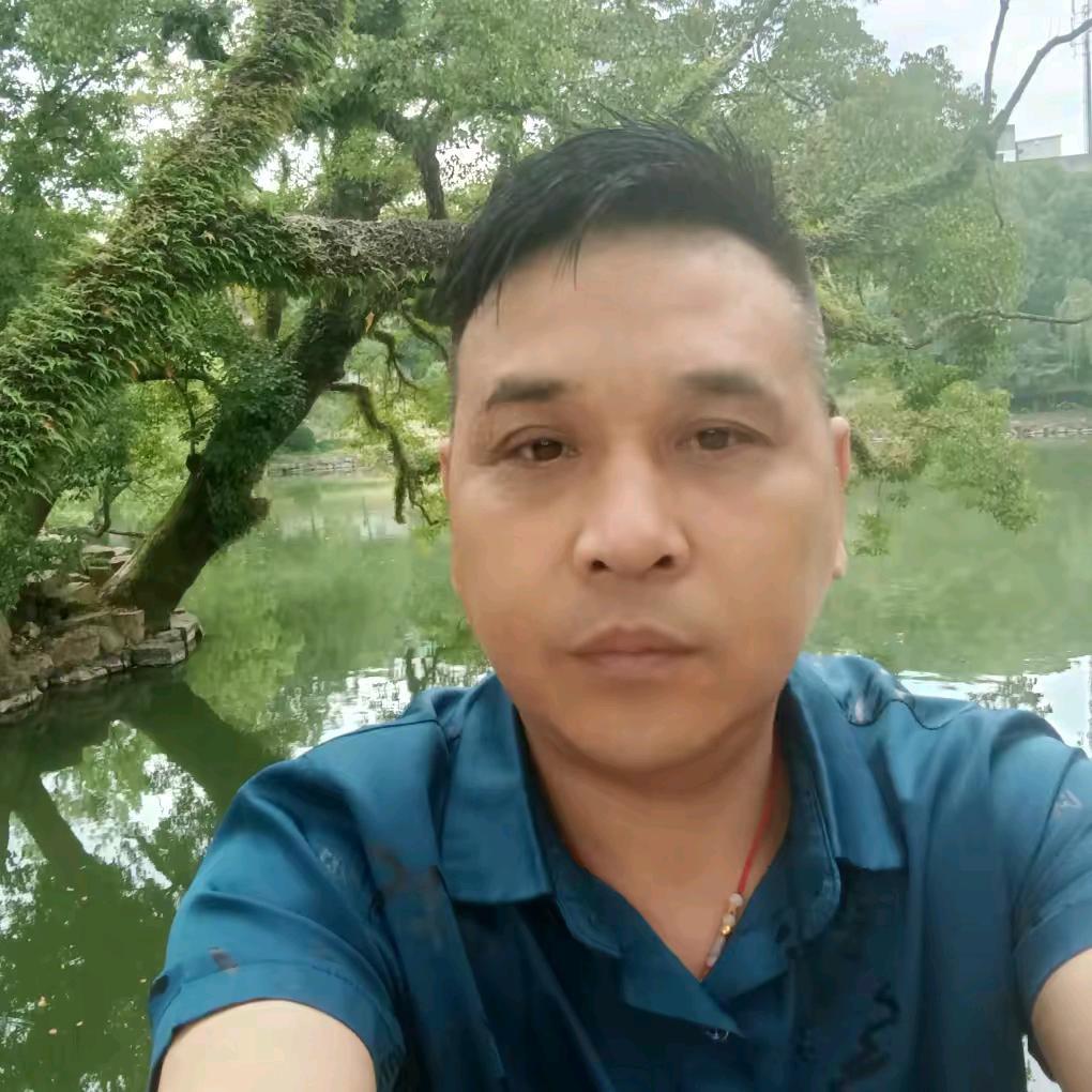 台州疯子巜每天中午12.25开播》