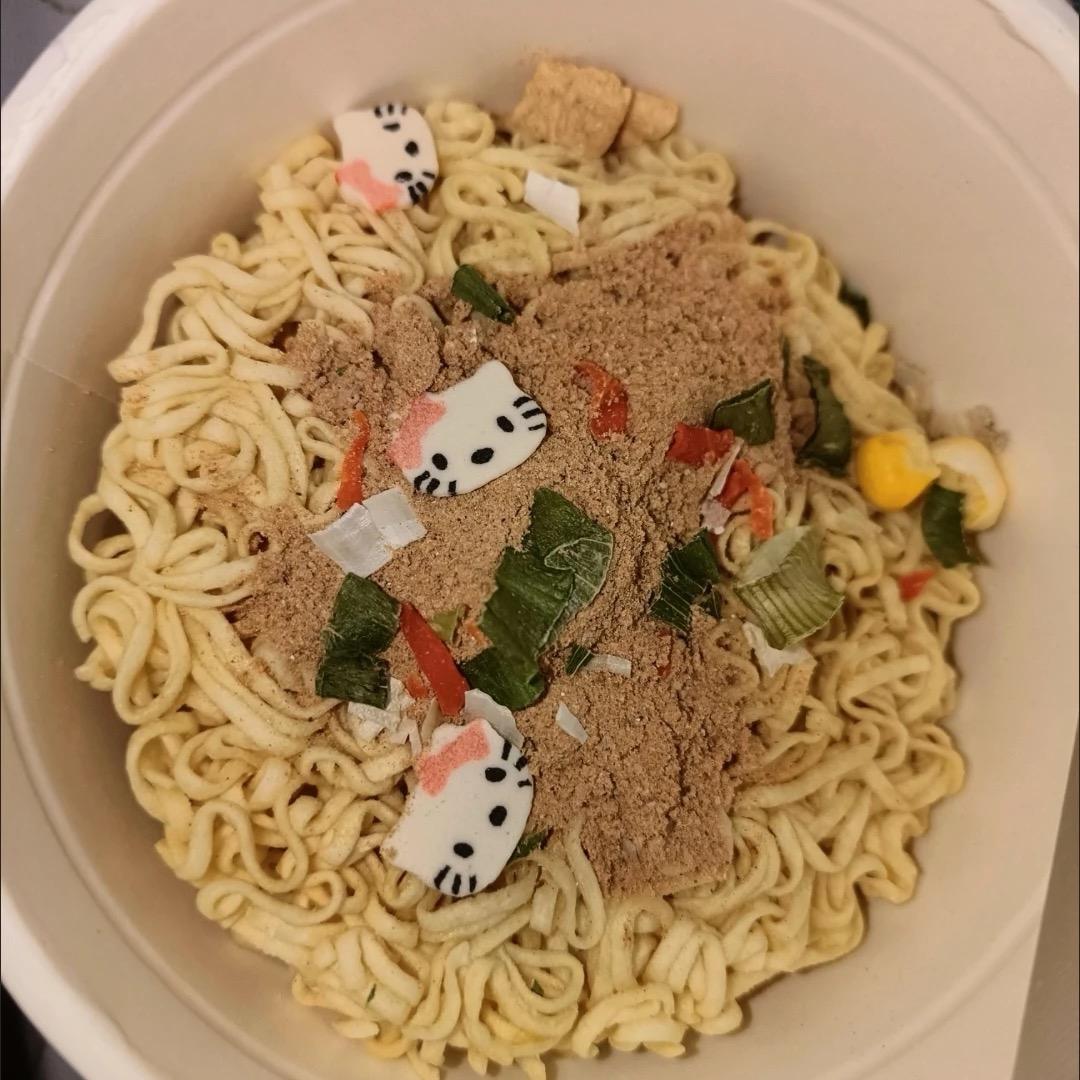 一只猫咪