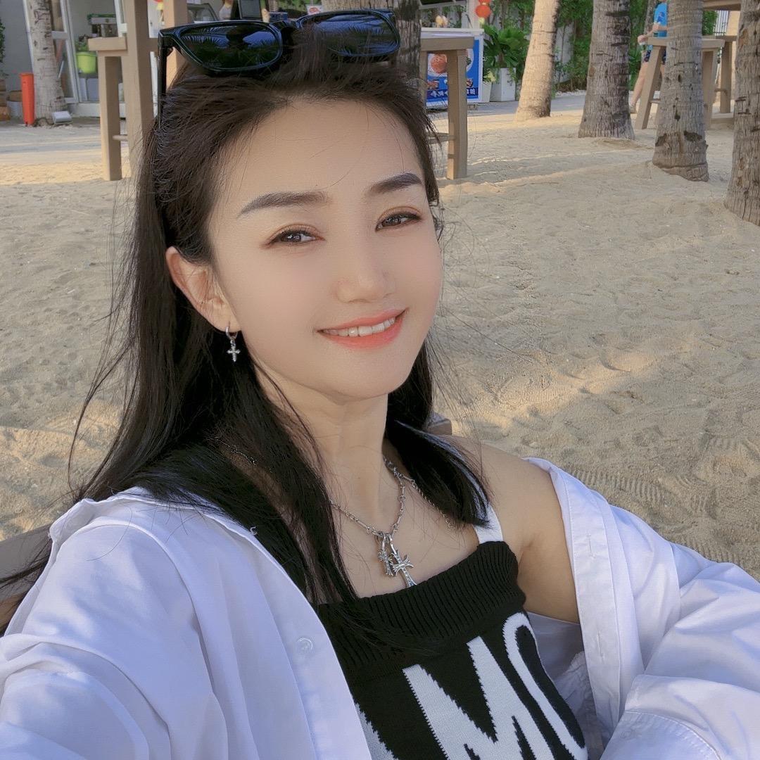 成都coco女装小助手