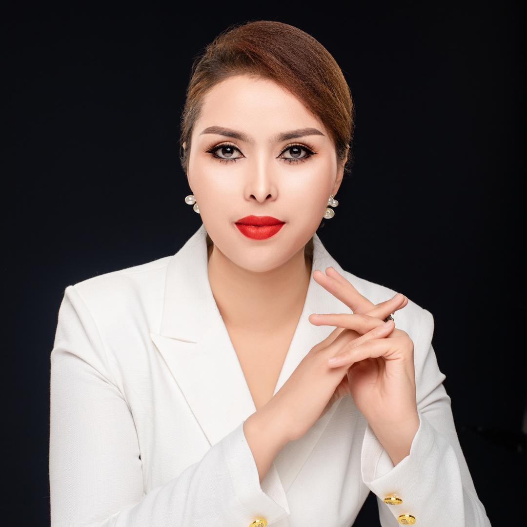 泽普县齐合兰婚纱新娘妆中心